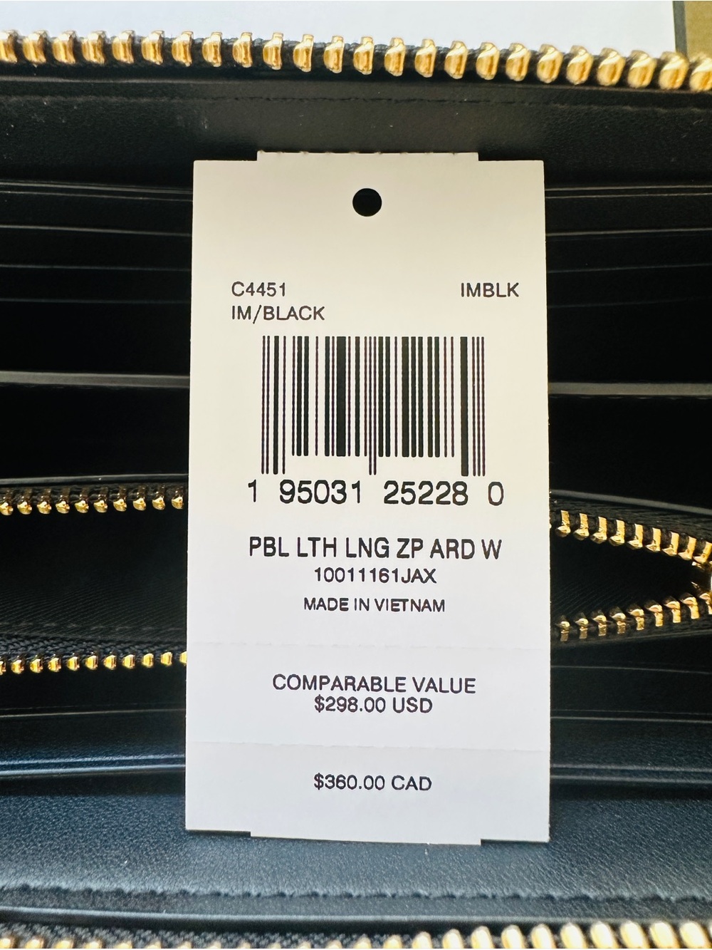 Coach Black Leather Continental Wallet with Gold Tone Logo - Perfect Condition - Picture 7 of 7
